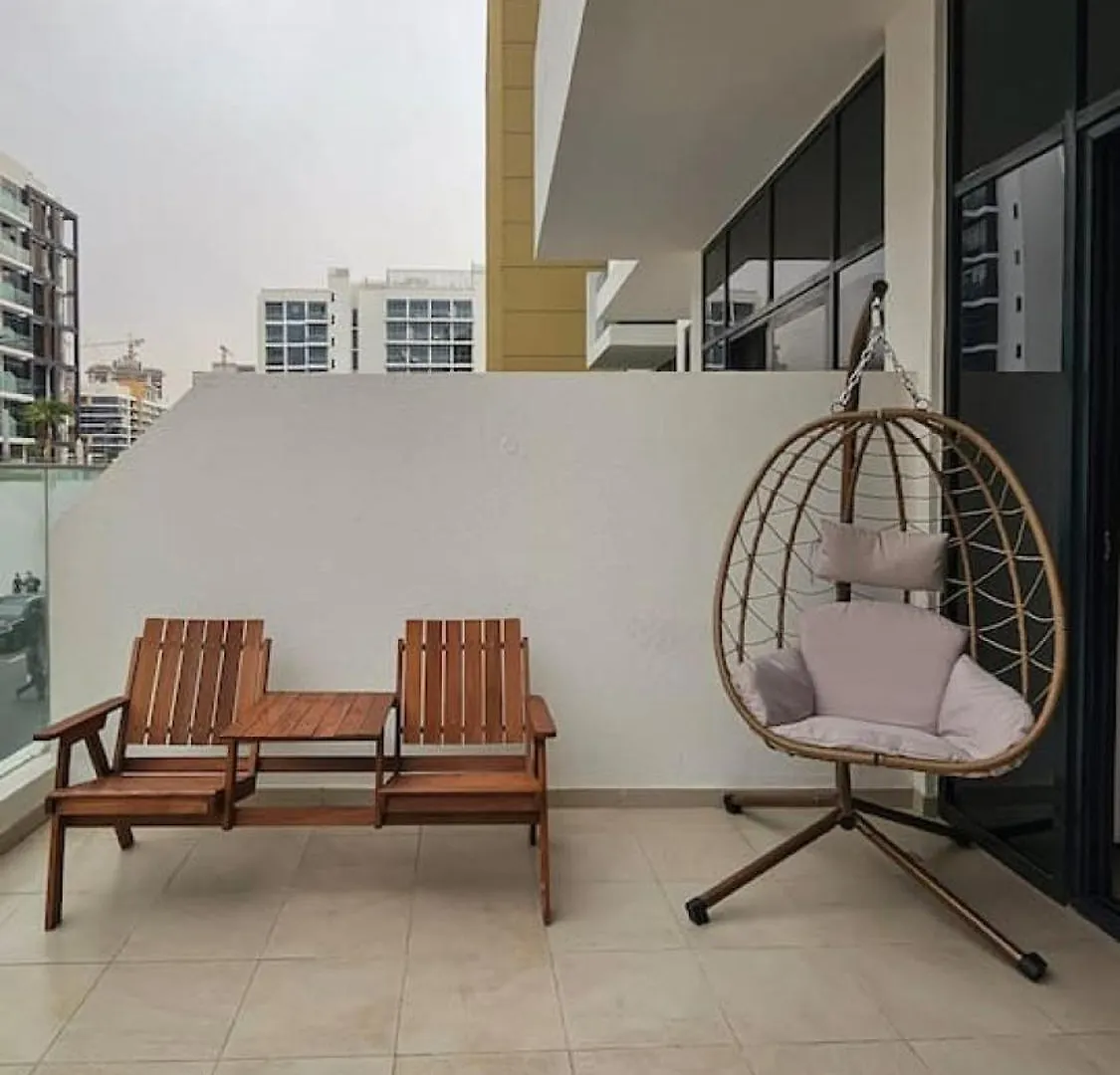 Egate - Studio - 1St Floor With Terrace - Dubai 31-109 Apartment